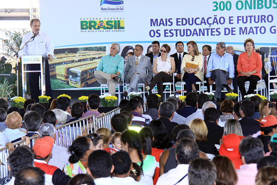 Parceria entre governo estadual e federal transforma realidade de 60 mil alunos