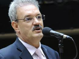 Geraldo Resende lança candidatura à reeleição neste sábado, na ACED