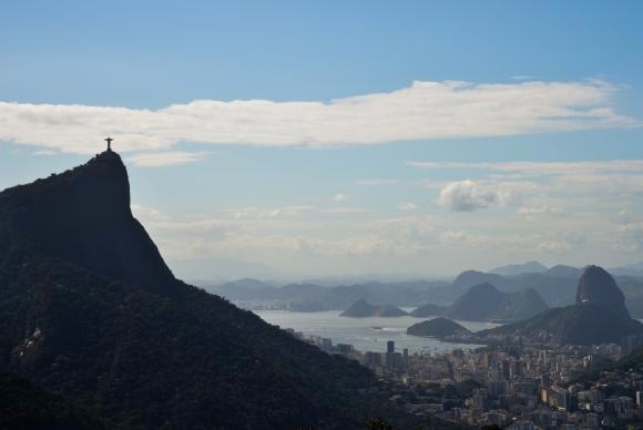 O Rio de Janeiro continua sendo o destino turístico preferido pelos turistas de lazer, representando 32,2% desse grupo, seguido por Florianópolis (17,9 %) , Foz do Iguaçu (13,2 %) e São Paulo (9,1 %)Marcello Casal Jr/Agência Brasil)