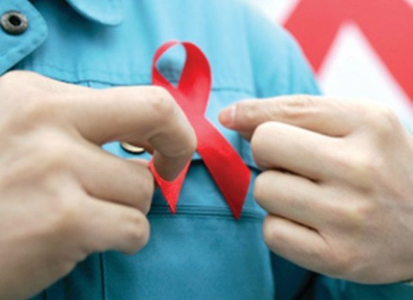 UNAIDS reforça ações de combate ao HIV na Bahia e parcerias para Copa 2014 UNAIDS reforça ações de combate ao HIV na Bahia e parcerias para Copa 2014