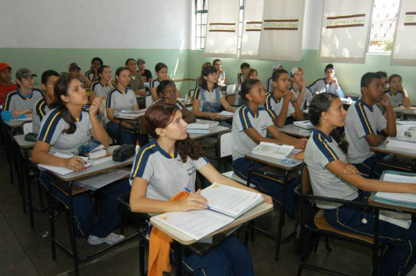 Começa no próximo dia 19 o período de pré-matrícula para alunos da rede estadual Começa no próximo dia 19 o período de pré-matrícula para alunos da rede estadual