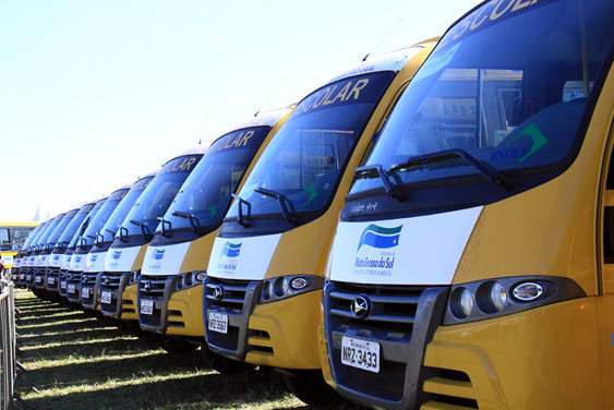 MS é o primeiro estado brasileiro a repassar os ônibus para as prefeituras MS é o primeiro estado brasileiro a repassar os ônibus para as prefeituras