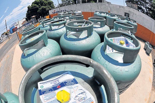 Gás de cozinha terá primeira alta do ano e custará, em média, R$ 80 em MS Gás de cozinha ficará R$ 3 mais caro - Foto: Gerson Oliveira / Arquivo / Correio do Estado
