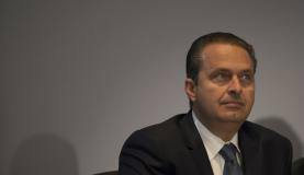 Eduardo Campos defende inovação do setor industrial para combater desemprego Eduardo Campos defende inovação do setor industrial para combater desemprego