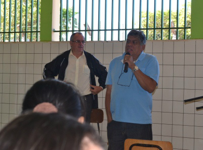 O secretário de políticas municipais, professor Ademar RosaPlácido, vai debater a EJA em Cuiabá(MT), representandoa Fetems.(Foto:Arquivo)  