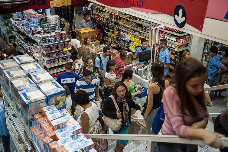 Estimativa para a expansão do Produto Interno Bruto recuou de 1,98% para 1,97%. É a sexta redução consecutiva     (Arquivo/Marcelo Camargo/Agência Brasil/EBC)