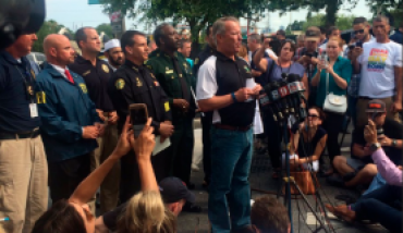 Autoridades estão preocupadas com efeitos do massacre sobre a cidade de Orlando Autoridades de segurança falam sobre o tiroteio que deixou cerca de 50 mortos em uma boate do Orlando