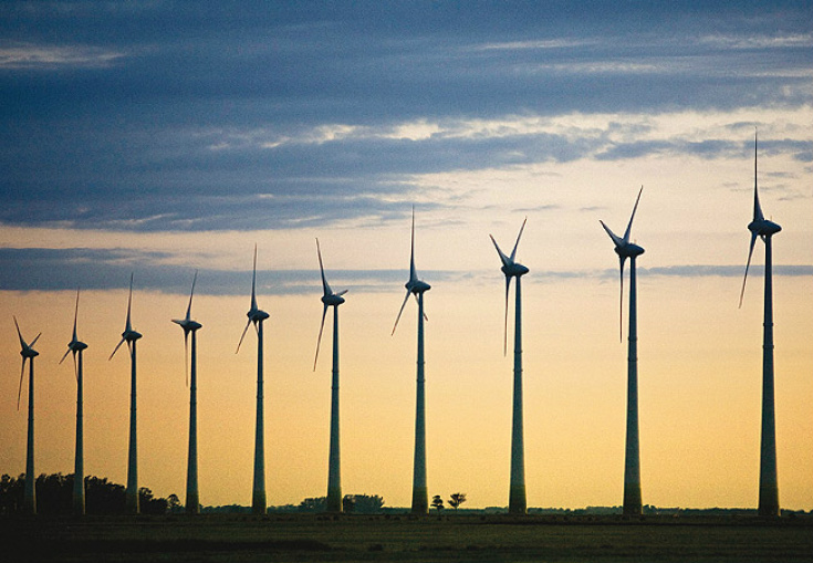 Energia renovável representa mais de 42% da matriz energética brasileira Parque eólico em Osório-RS, um dos pioneiros e maiores complexos de energia gerada pelo vento do Brasil