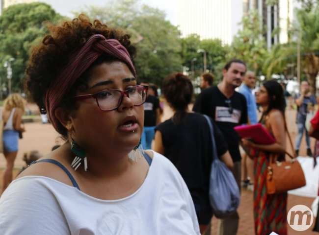 Campo-grandenses protestam no Centro após morte de vereadora carioca