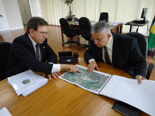 Deputado Giroto apresenta no DNIT projetos para BR-163 e BR-419