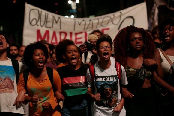 Atos no Brasil e em outros países homenageiam vereadora e pedem punição Manifestantes se reúnem em São Paulo e pedem justiça pela morte da vereadora Marielle FrancoLeonardo Benassatto/Reuters/Direitos Reservados