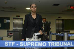 Marina pede à presidenta do TSE concessão de registro para a Rede Marina pede à presidenta do TSE concessão de registro para a Rede