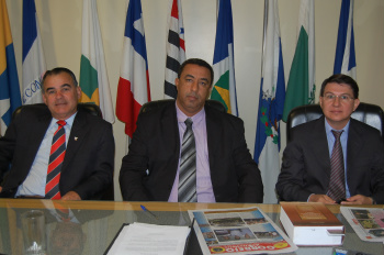Vereadores cobram encaminhamento de projetos para implantação de loteamentosFoto: Moreira Produções