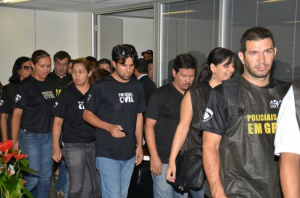 Policiais civis estiveram reunidos hoje com os deputados na Assembleia