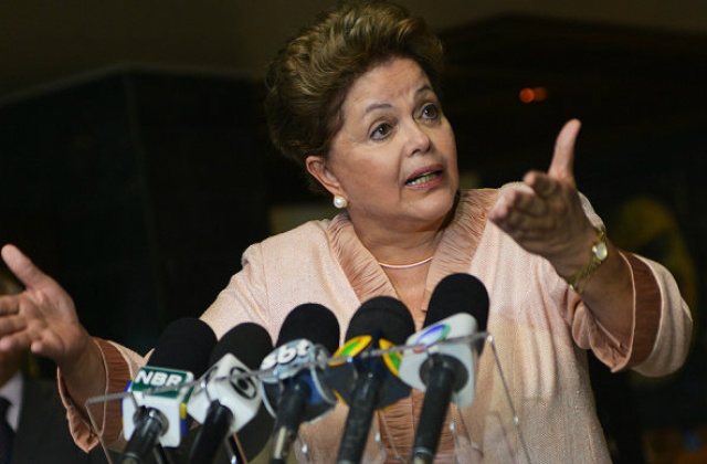 STF arquiva pedido de informação de Dilma sobre direitos de presidenta afastada STF arquiva pedido de informação de Dilma sobre direitos de presidenta afastada