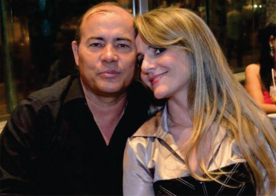 Nicoline homenageia gerente do Imasul com título de Cidadão Amambaiense Lorivaldo e Elisangela Pazeto / Foto: Divulgação