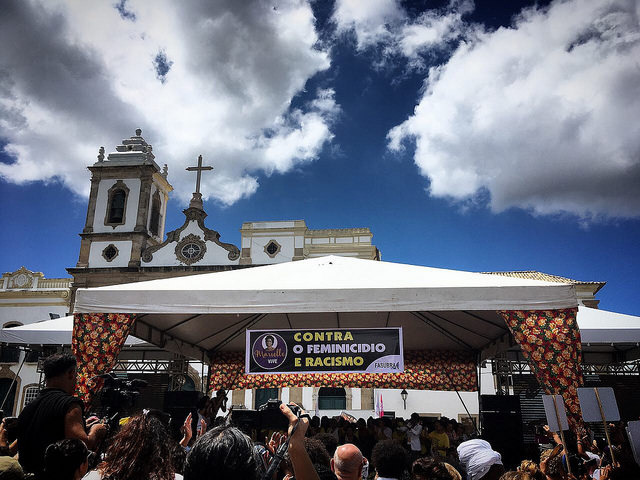 O Terreiro de Jesus, no Pelourinho, ficou lotado durante toda a manhã / Foto:  Nacho Lemu