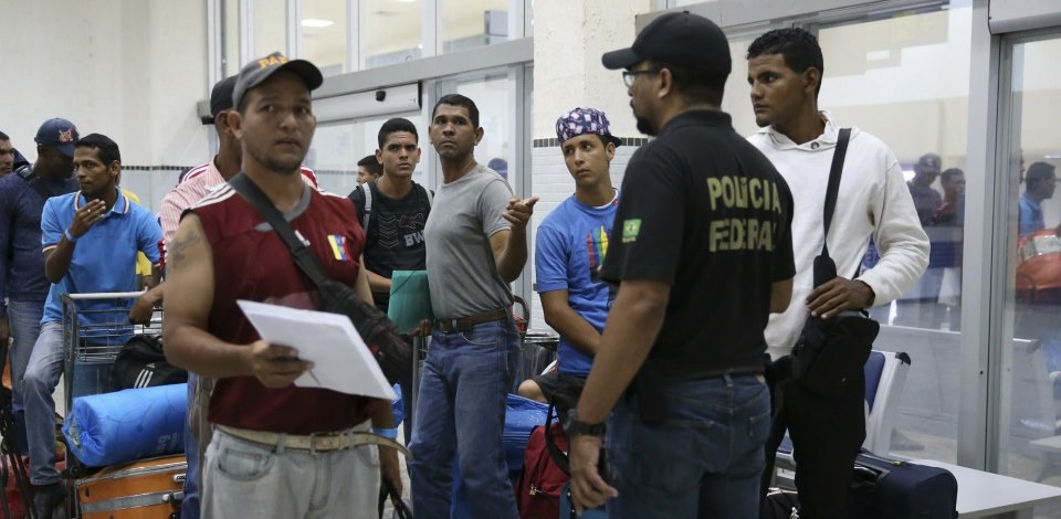 Governo destina R$ 14 milhões para assistência a imigrantes venezuelanos Mais de 5,7 mil venezuelanos vivem em abrigos em Roraima. Outros 4.564 já foram transferidos para 17 estados - Foto: Reprodução/Agência Brasil