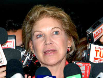 Ministra da Cultura vai estudar criação de editais para fotografia Ministra da Cultura, senadora Marta Suplicy (PT)