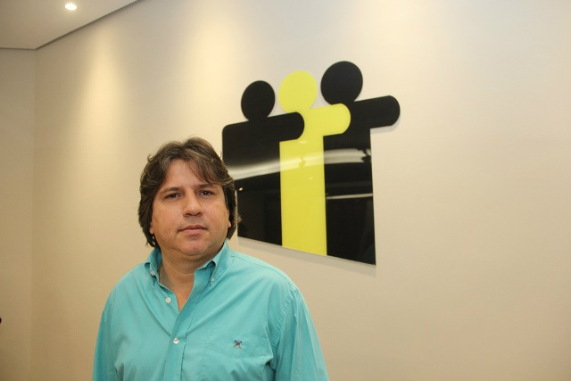 Banco do Brasil dificulta acesso de novos gestores à conta de municípios Na foto, o presidente da Assomasul, Pedro Caravina(Foto: Edson Ribeiro)