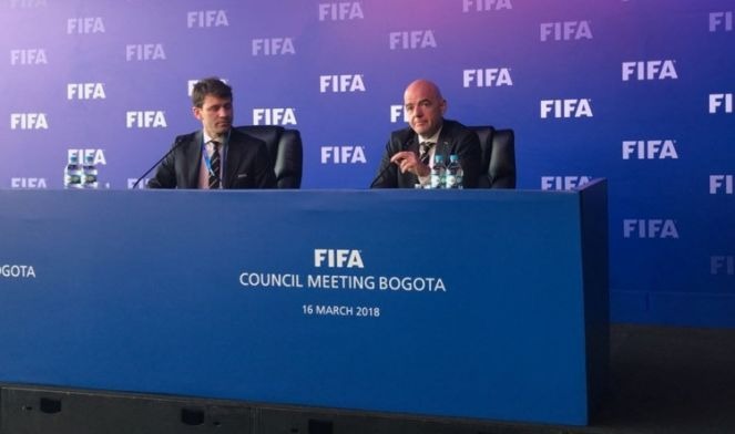 Infantino anuncia o uso do árbitro de vídeo na Copa de 2018 (Foto: Martín Fernández)