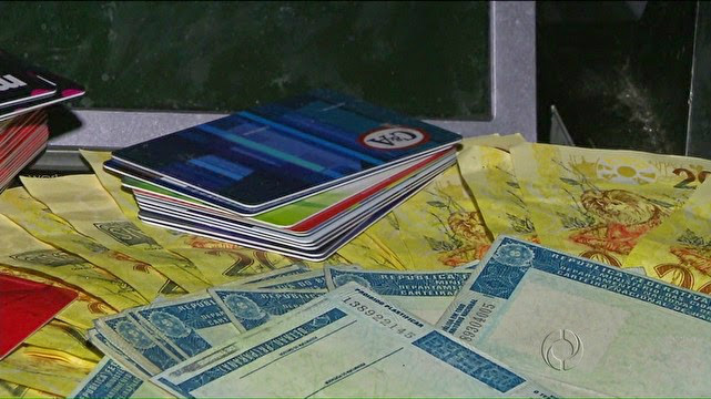 Polícia desarticula quadrilha que falsificava carteira de motorista no Rio