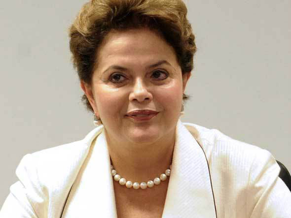 Dilma sanciona projeto que cria Comissão da Verdade Dilma sanciona projeto que cria Comissão da Verdade