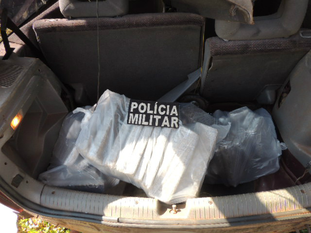 PM apreende tráfico de drogas em Paranhos PM apreende tráfico de drogas em Paranhos