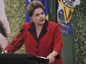 Plano Viver sem Limite vai qualificar 150 mil pessoas com deficiência Plano Viver sem Limite vai qualificar 150 mil pessoas com deficiência