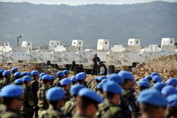 Misto de sentimentos marca saída dos militares brasileiros do Haiti Após 13 anos, missão brasileira no Haiti está próxima do fimMarcello Casal/Arquivo/Agência Brasil