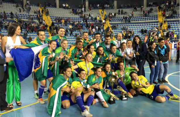 Seleção feminina de futsal é hexacampeã mundial