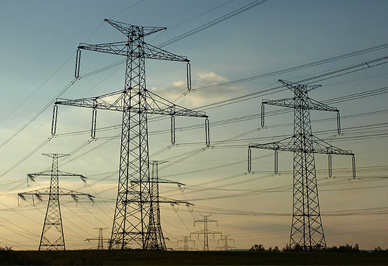 MME quer solucionar problemas de caixa das distribuidoras de energia