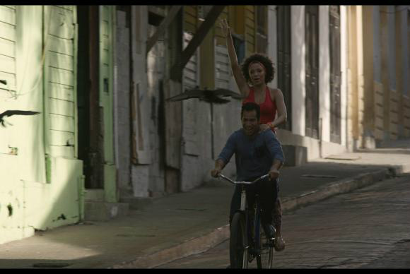 Fortaleza - Cena do filme panamenho Salsipuedes, que estreia no Brasil durante o Festival Ibero-Americano de Cinema