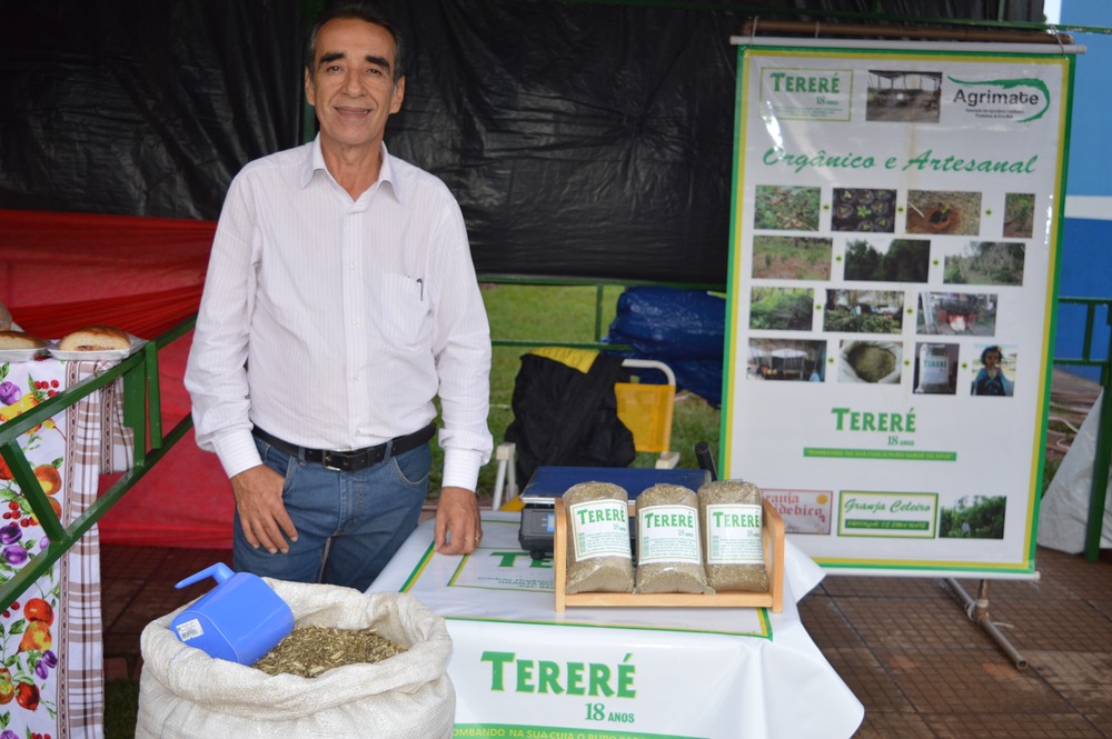 Presidente da feira, Wilson de Assis, produtor de erva mate no município / Foto: Moreira Produções