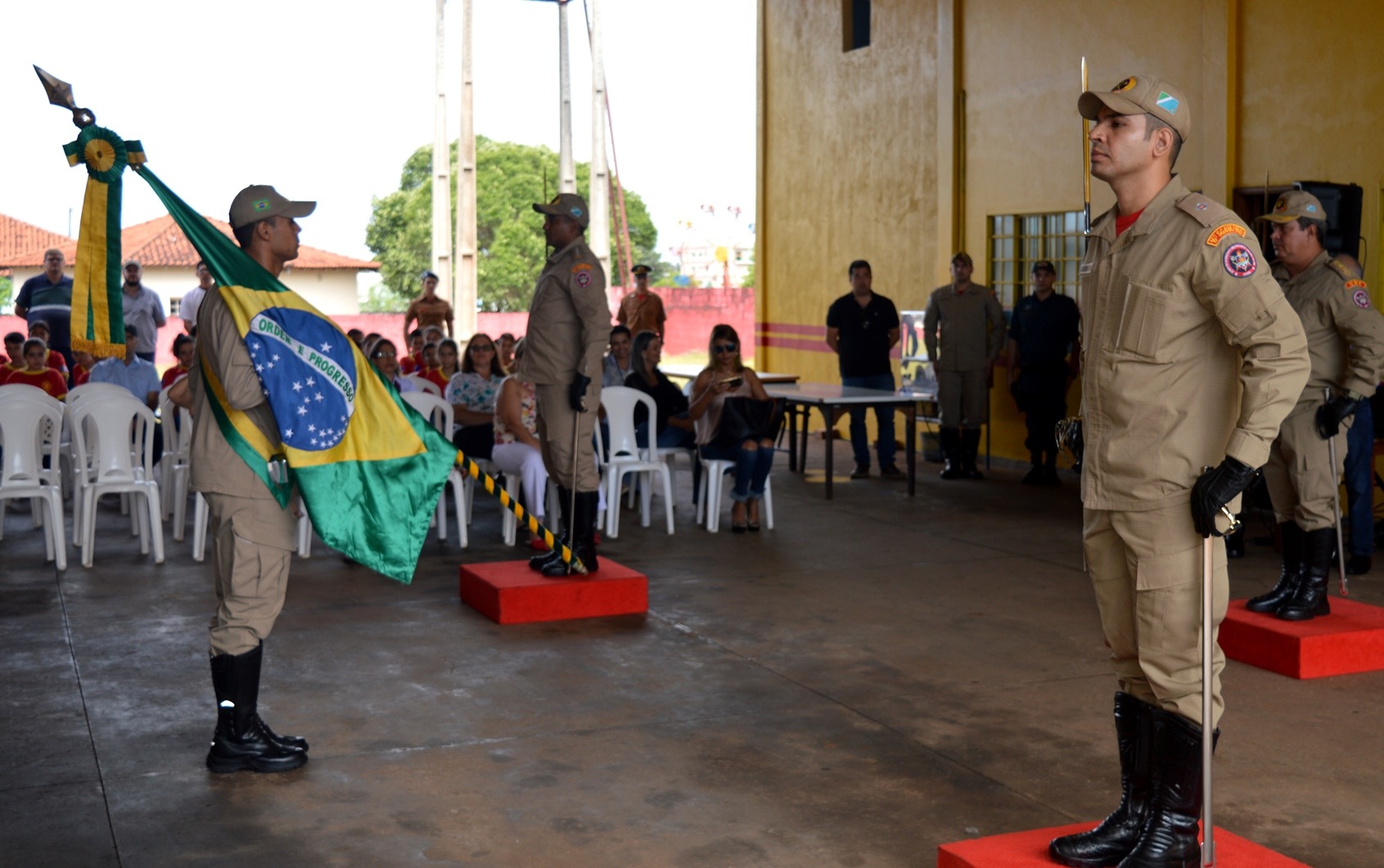 Troca de comando aconteceu na sede do Corpo de Bombeiros de Amambai / Foto: Moreira Produções