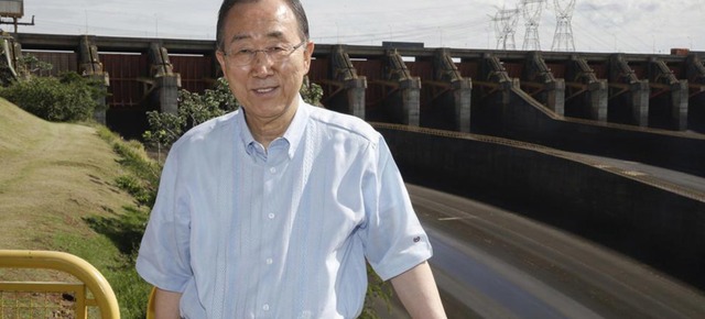 O antigo secretário-geral Ban Ki-moon visitou a hidroelétrica de Itaipu, na fronteira entre o Brasil e o Paraguai.