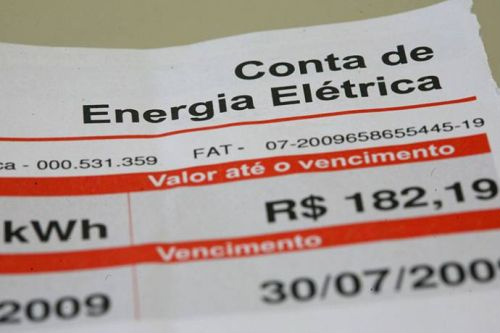 Lei garante mais locais para pagamento de energia Lei garante mais locais para pagamento de energia