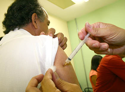 MS já atingiu 71,01% de cobertura vacinal contra gripe MS já atingiu 71,01% de cobertura vacinal contra gripe
