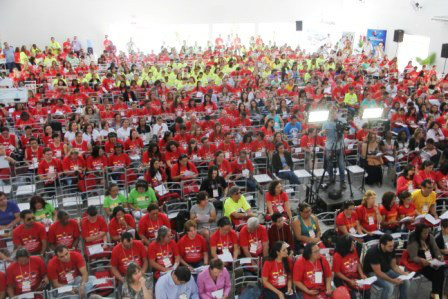 O evento reuniu professores de todo o Estado e teve a participação de personalidades da área da Educação.