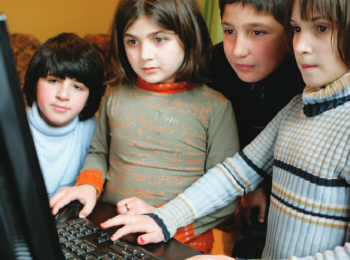 Vítimas de pornografia infantil são cada vez mais novas. Foto: Unicef