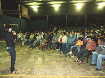 Prefeitura realiza palestras sobre combate ao abuso e exploração de crianças Palestras realizadas pela prefeitura em escolas para pais de alunos e funcionários abordaram o assunto do abuso e exploração sexual de crianças e adolescentes.