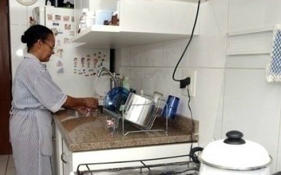 Empregador doméstico tem até terça-feira (7) para pagar eSocial de janeiro Documentos gerados a partir de terça (7) serão calculados com multa de 0,33% por dia(Foto: Divulgação/Agência Brasil)