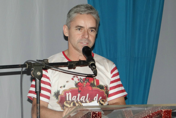 Vendas de Natal dividem opiniões de empresários amambaienses Presidente da Acia, Azor de Assis / Foto: Moreira Produções