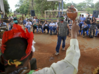 Assembleia dos povos Guarani critica morosidade do governo Assembleia dos povos Guarani critica morosidade do governo