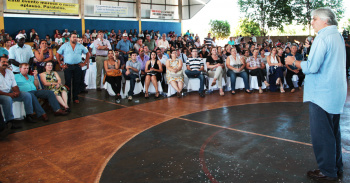 Delcidio trabalha para levar telefonia celular ao distrito de Casa Verde.