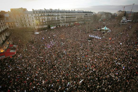 Marcha contra o terrorismo reúne um milhão e meio de pessoas em Paris