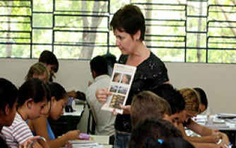STF realiza audiência sobre ensino religioso nas escolas públicas STF realiza audiência sobre ensino religioso nas escolas públicas