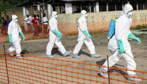 Estudante alemão é primeiro caso suspeito de ebola em Ruanda