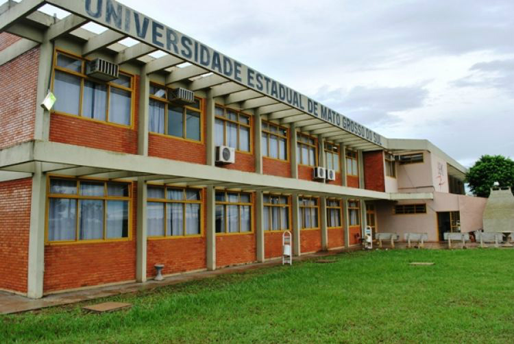 UEMS oferta 2.388 vagas para ingresso ao ensino superior em 2015