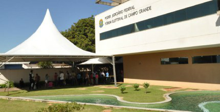 Portarias definem horário de atendimento aos eleitores Portarias definem horário de atendimento aos eleitores